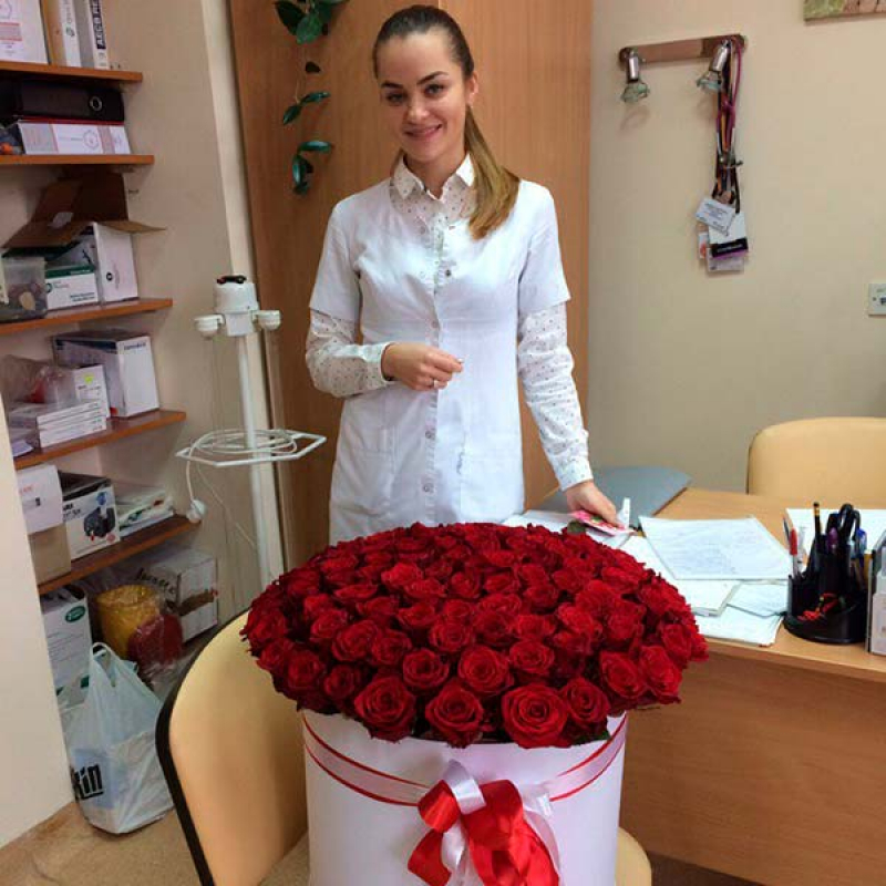 florist belek 101 Red Roses in a big box 